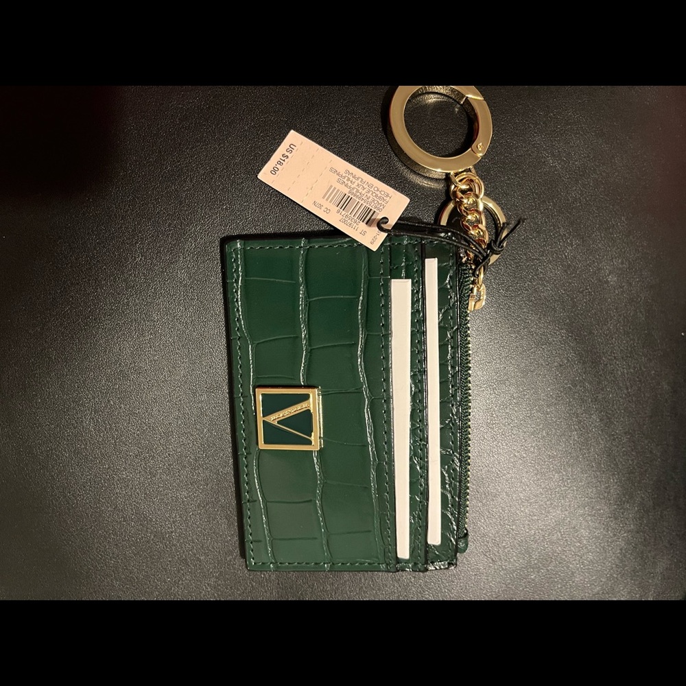 Keychain wallet